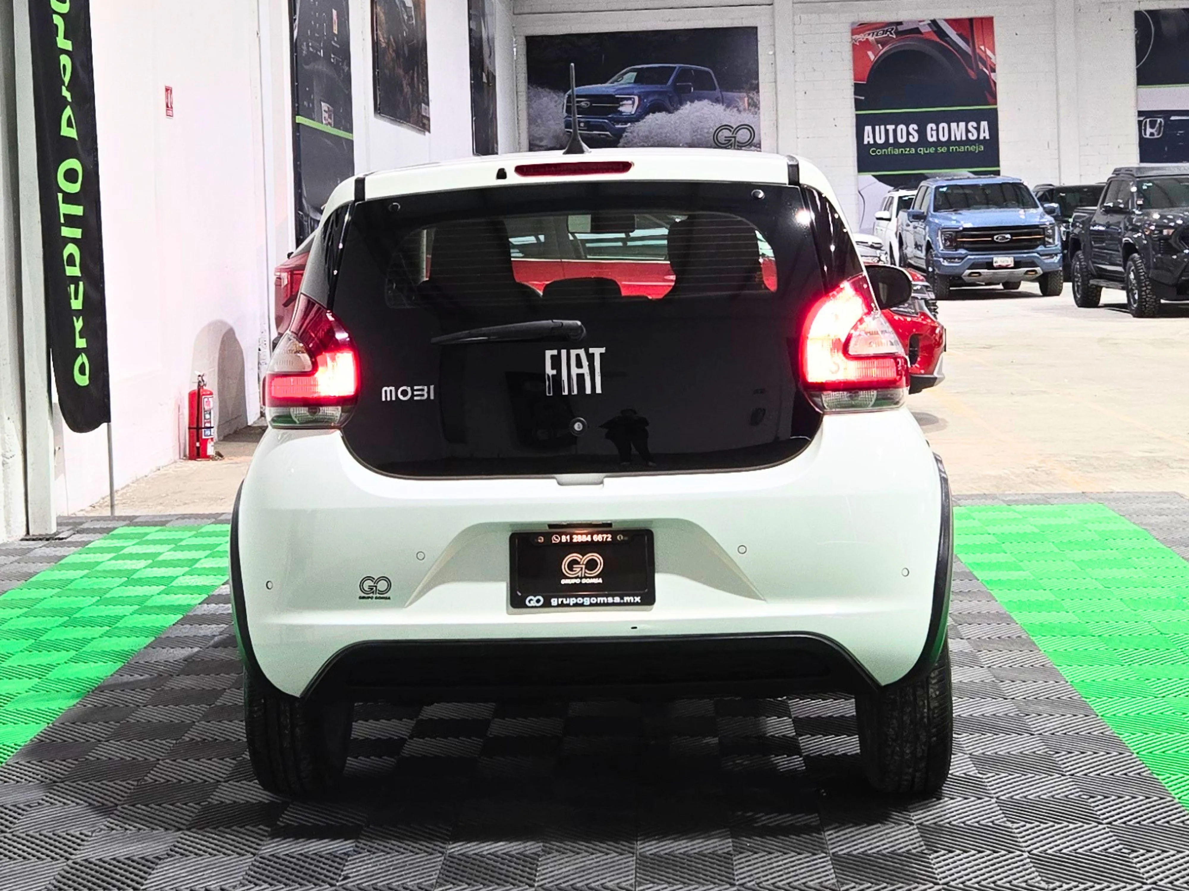 Fiat Mobi Like 2023
